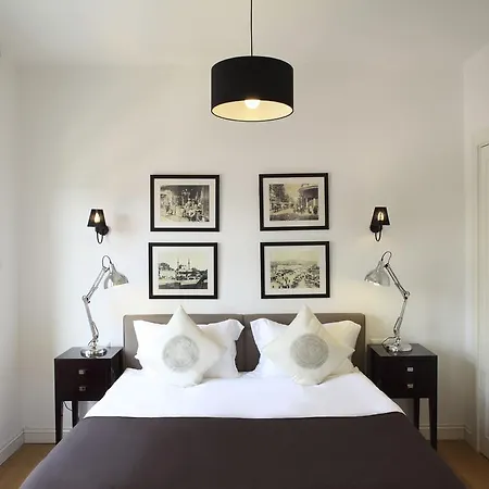 X Flats Tophane Apartment *